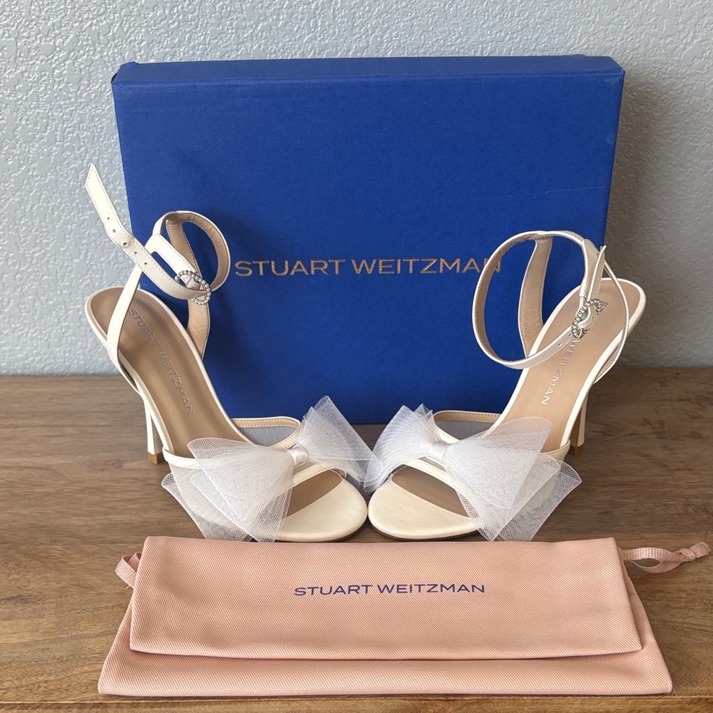 Stuart Weitzman Ivory Heels with Tulle Accent